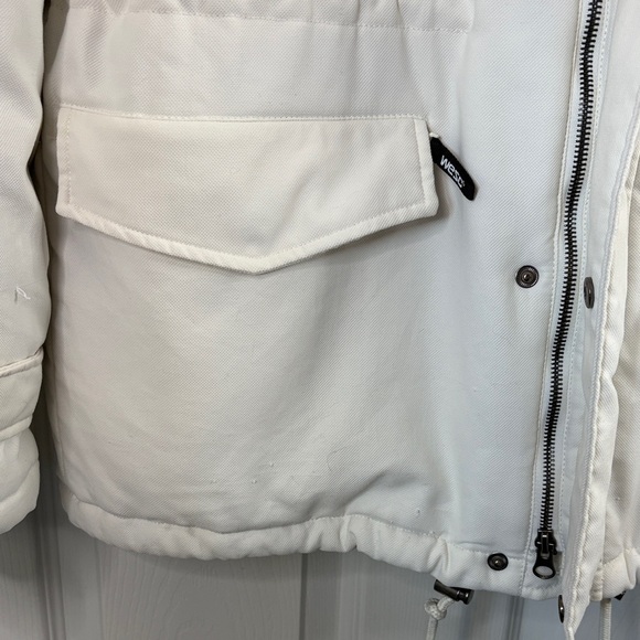 WESC Men's L Classic White Snowboard/Snow Jacket - Picture 5 of 14